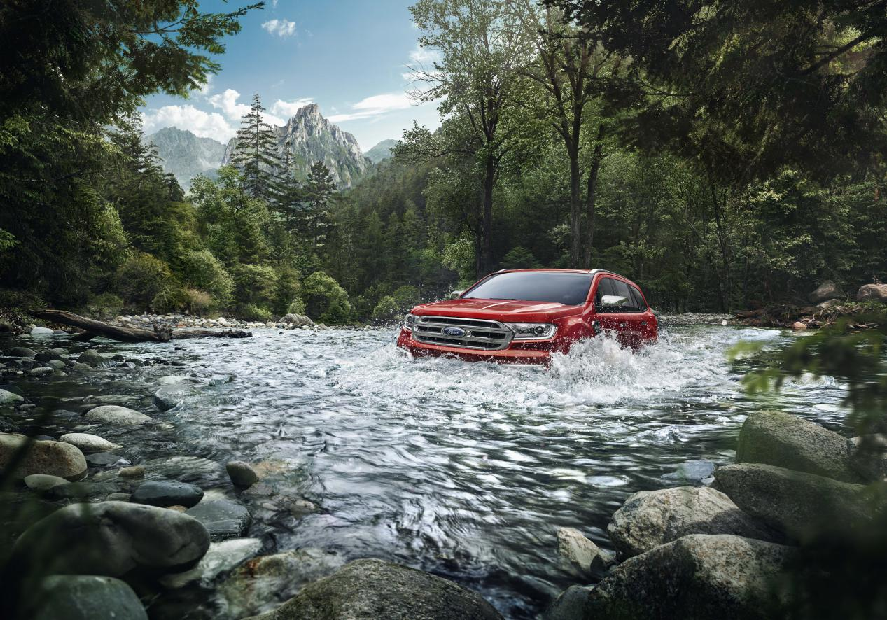 r_Ford_Wading_kv5_v30_FINAL_sRGB_LHD